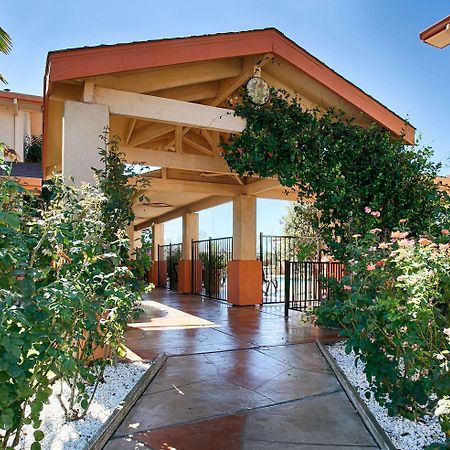 Best Western Antelope Inn & Suites Red Bluff Eksteriør bilde
