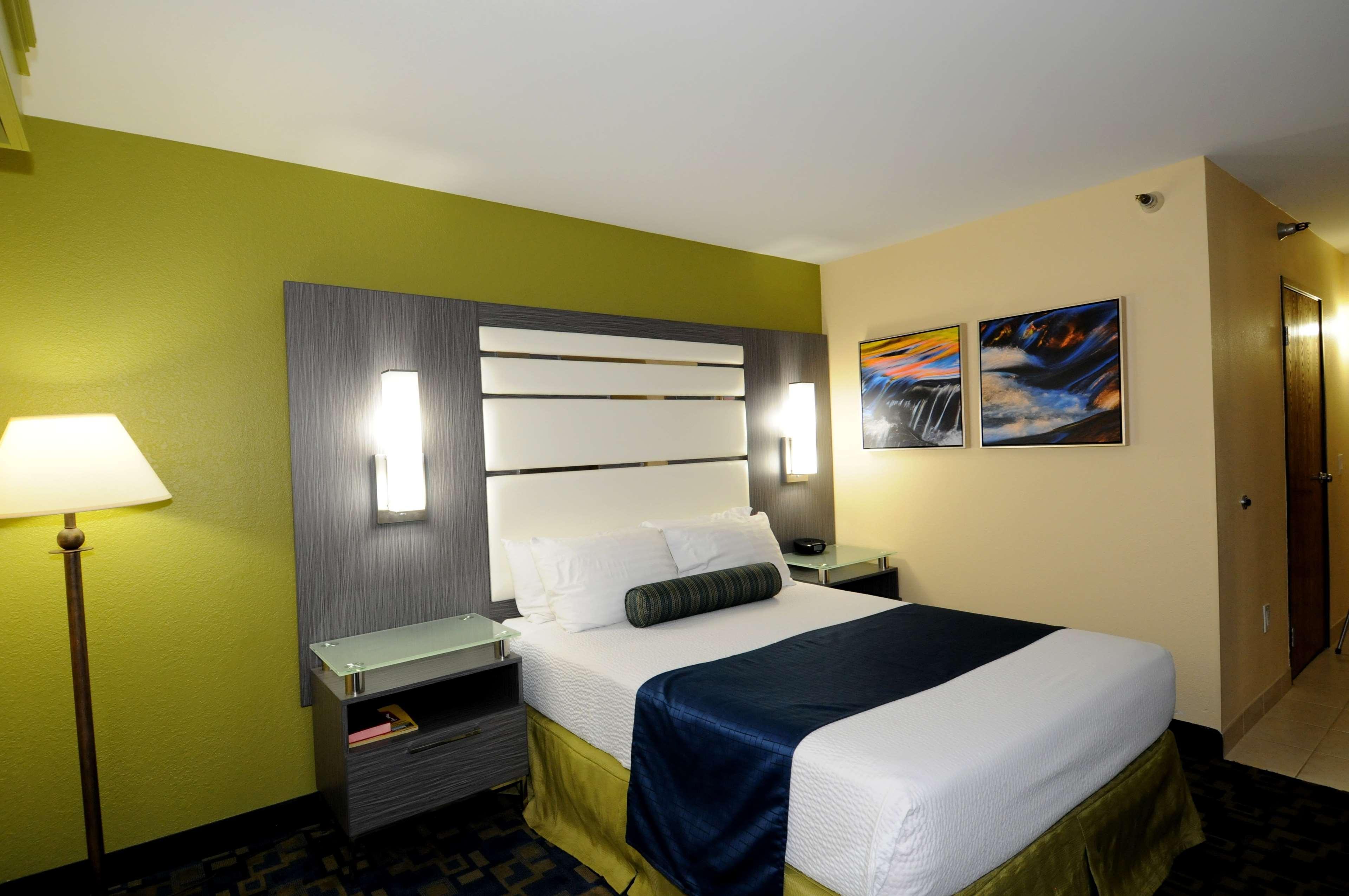 Best Western Antelope Inn & Suites Red Bluff Eksteriør bilde