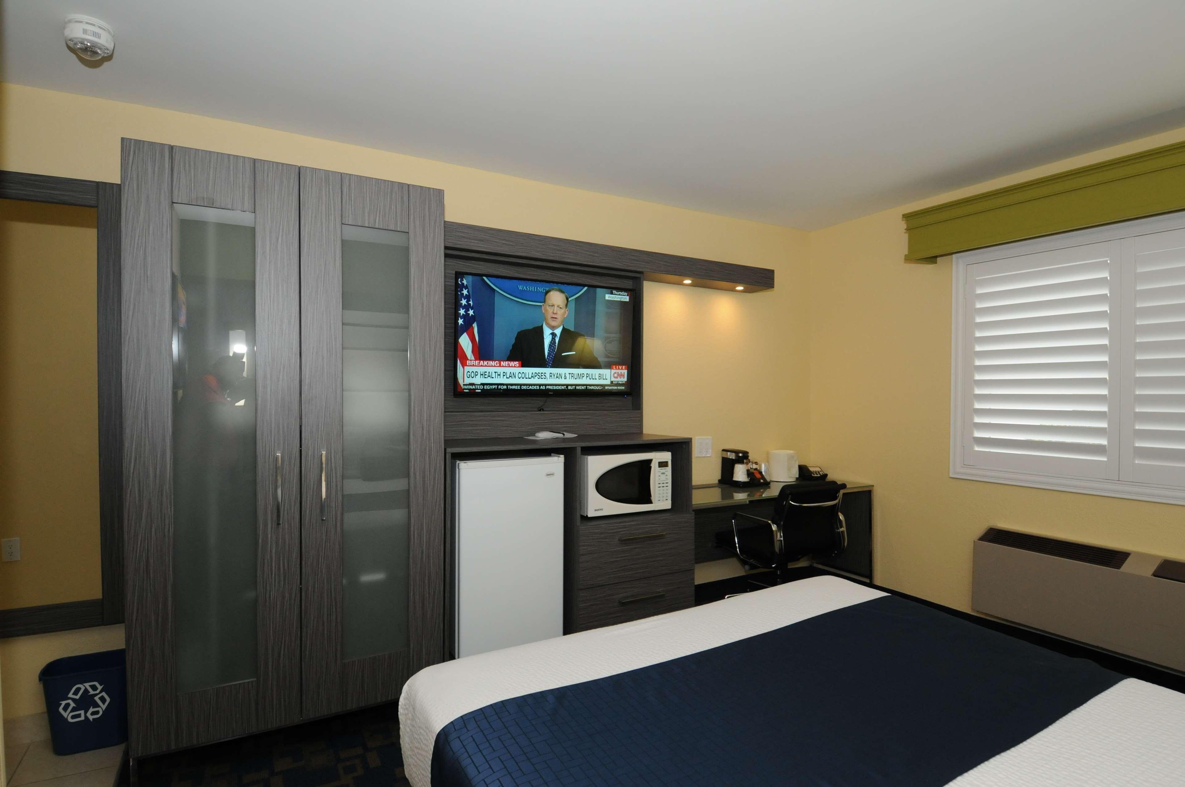 Best Western Antelope Inn & Suites Red Bluff Eksteriør bilde