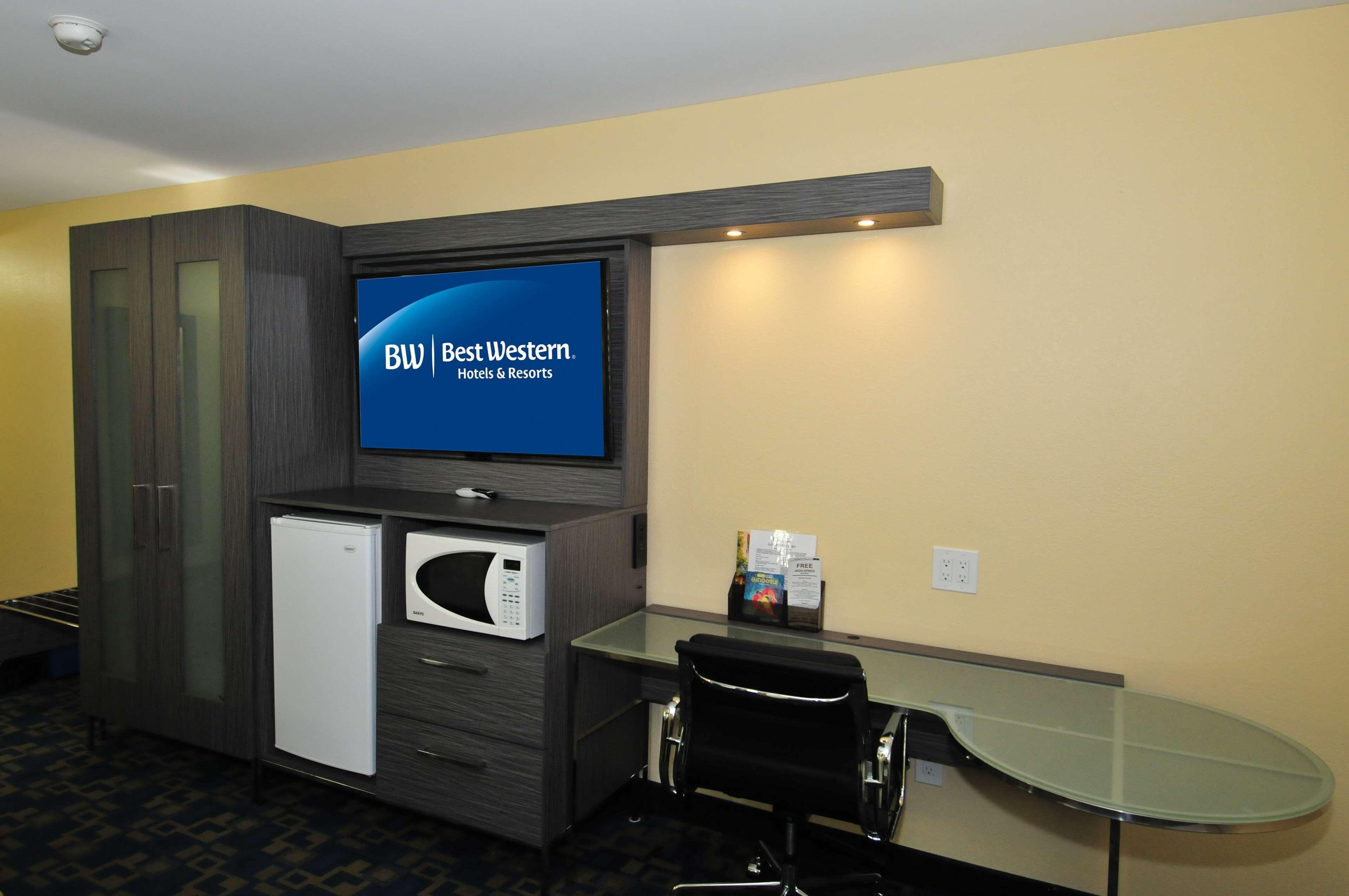 Best Western Antelope Inn & Suites Red Bluff Eksteriør bilde